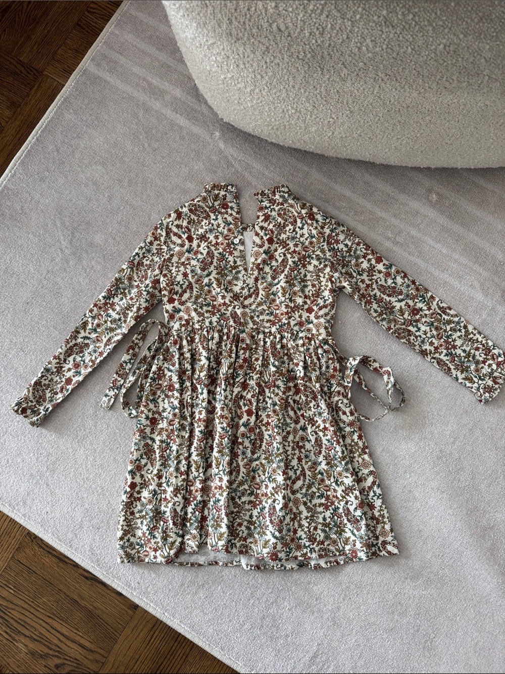 La Coqueta floral dress in size 7Y. Like new. So cute!